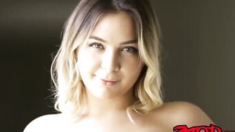 Dyed blonde Blair Williams gets anal sex