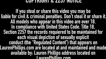 MILF Lauren Phillips fucks herself with dildo in front of webcam