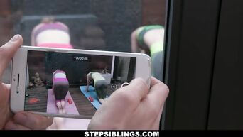 StepSiblings - Hot Teens Get Their Pussy Stretched Out By BWC