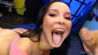 Free cum bukkake Porn Videos and Sex Movies