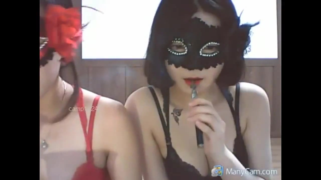 Double Webcam Solo From Asian Stoned Girls