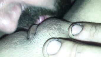 Licking shaved pussy and homemade fucking closeup